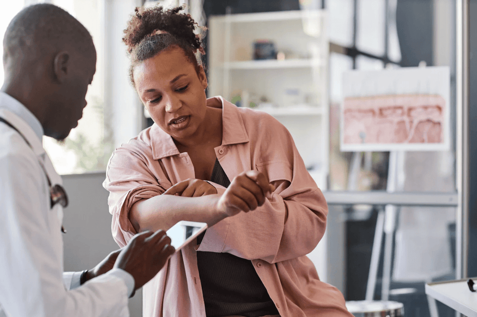 Eczema vs Psoriasis: Symptoms, Causes, and How to Tell the Difference