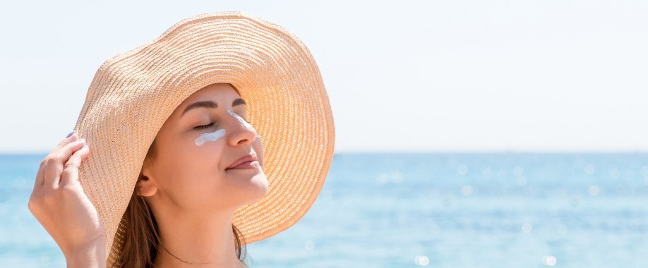 Top 8 Travel-Friendly Tips for Optimal Scalp & Skin