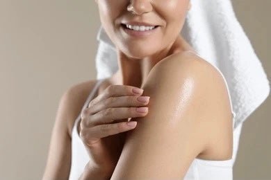 The Best Time to Apply Body Oil (And Why Most People Get It Wrong)